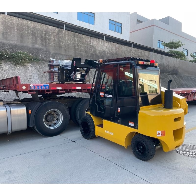 Empilhadeira Telescópica Mini SOCMA HNT-M25 de 2,5 Toneladas para Construção e Armazenagem