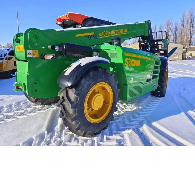 Empilhadeira Telescópica SOCMA HNT3007 de 3 Toneladas e 7 Metros para Construção e Logística